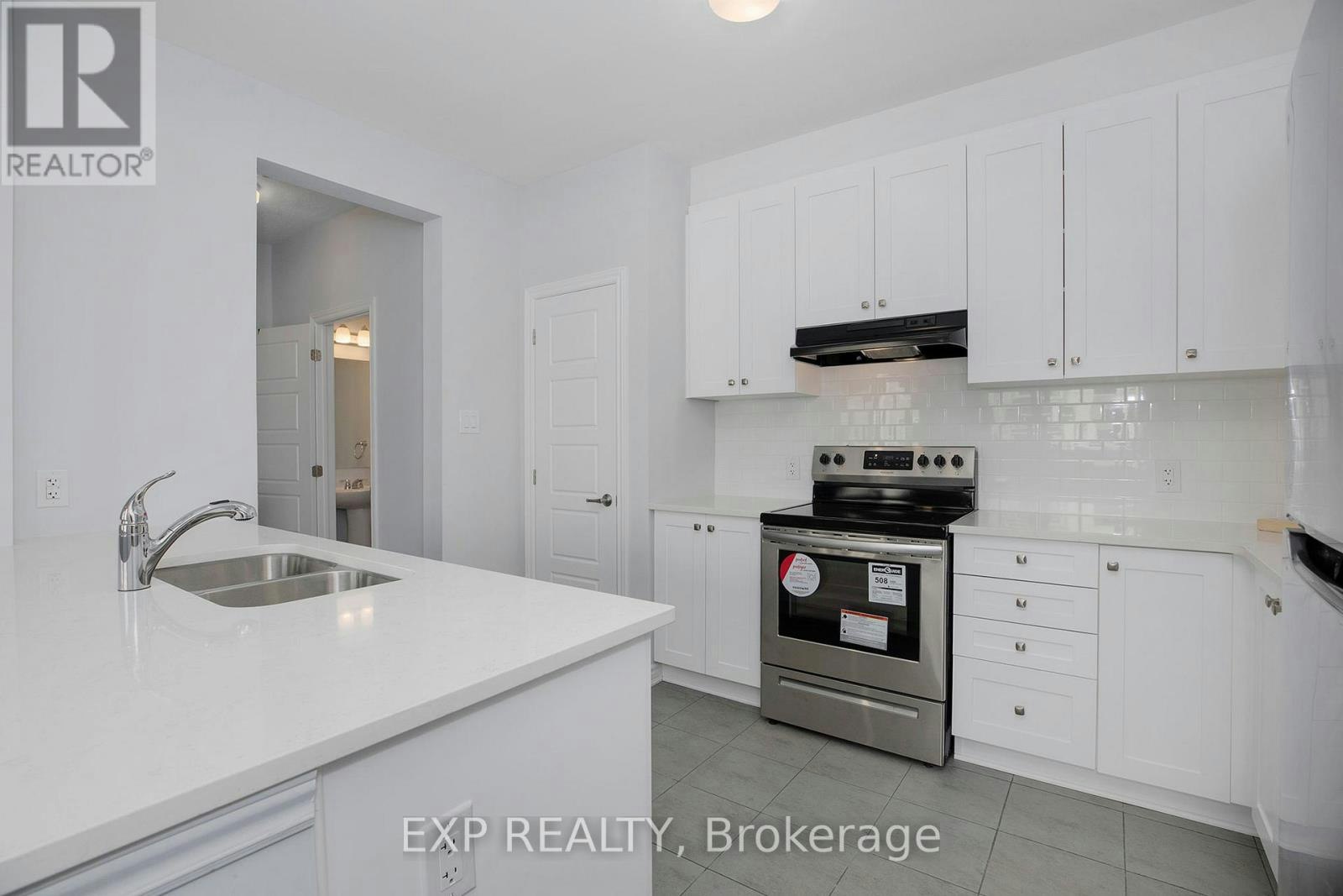 96 Ballinora Way, Ottawa, ON, K2S 0V5 - 4