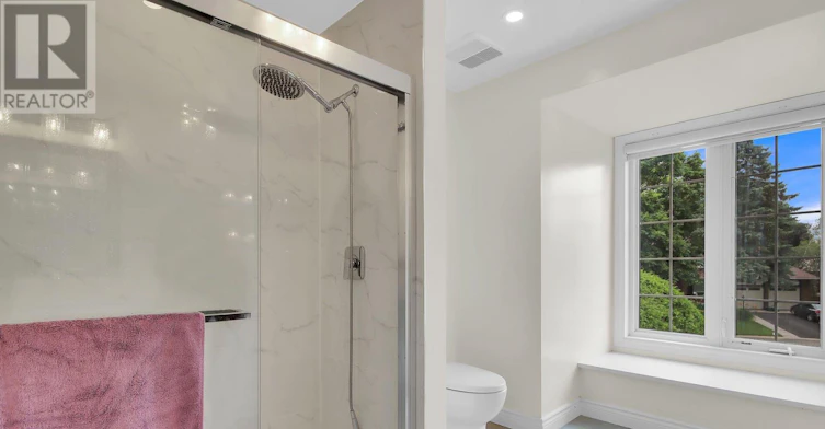 11 Cobb Court, Ottawa, ON, K2J 2K2 - 38