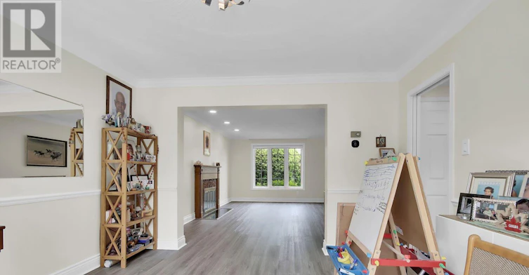 11 Cobb Court, Ottawa, ON, K2J 2K2 - 9