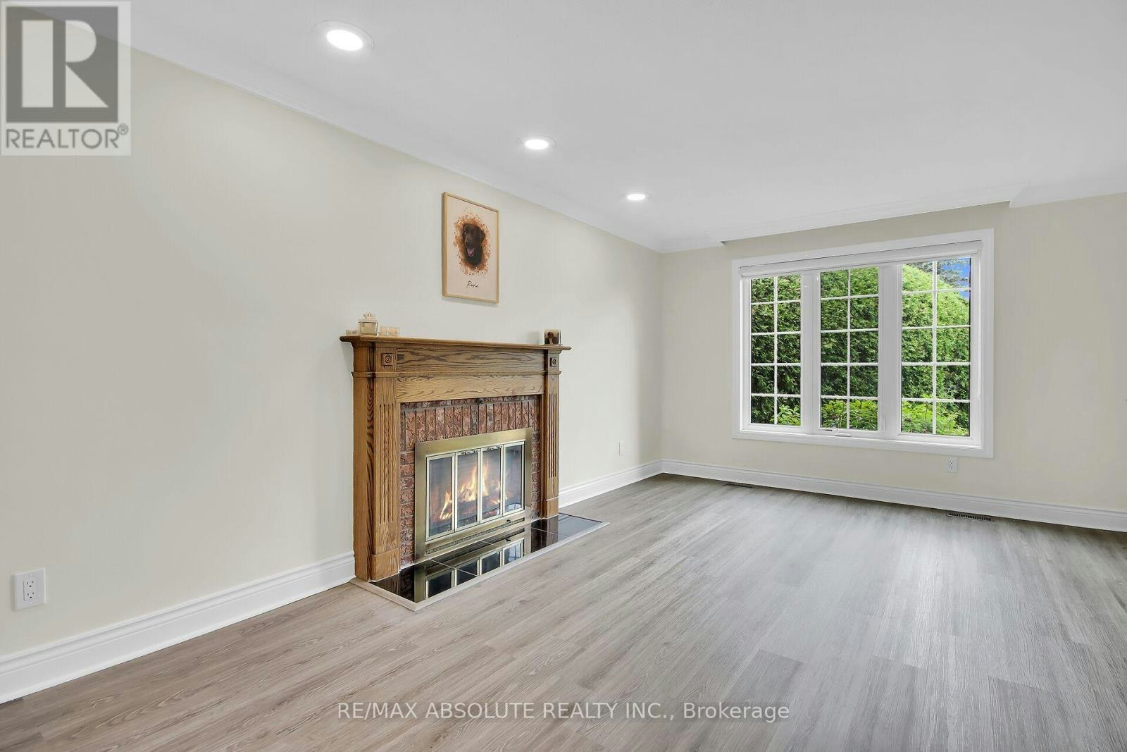 11 Cobb Court, Ottawa, ON, K2J 2K2 - 6