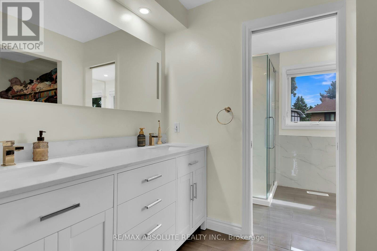 11 Cobb Court, Ottawa, ON, K2J 2K2 - 32