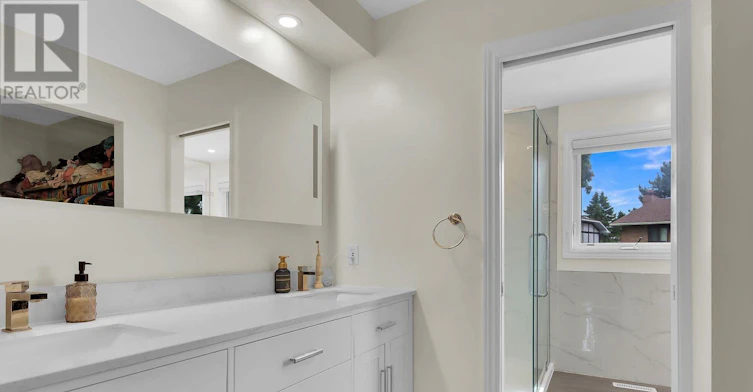 11 Cobb Court, Ottawa, ON, K2J 2K2 - 32
