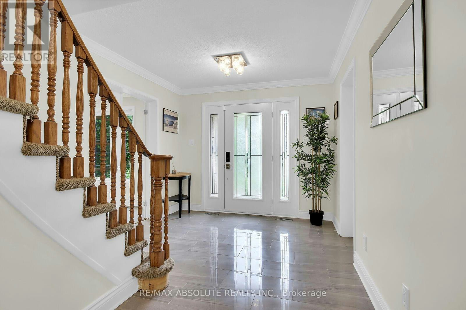 11 Cobb Court, Ottawa, ON, K2J 2K2 - 3