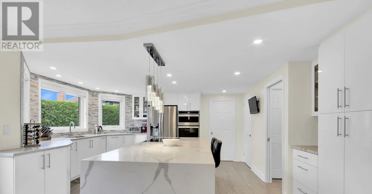 11 Cobb Court, Ottawa, ON, K2J 2K2 - 16