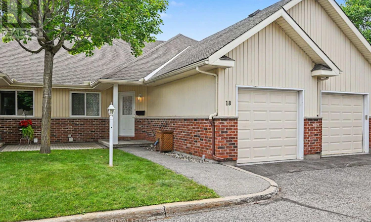 18 Daphne Crescent