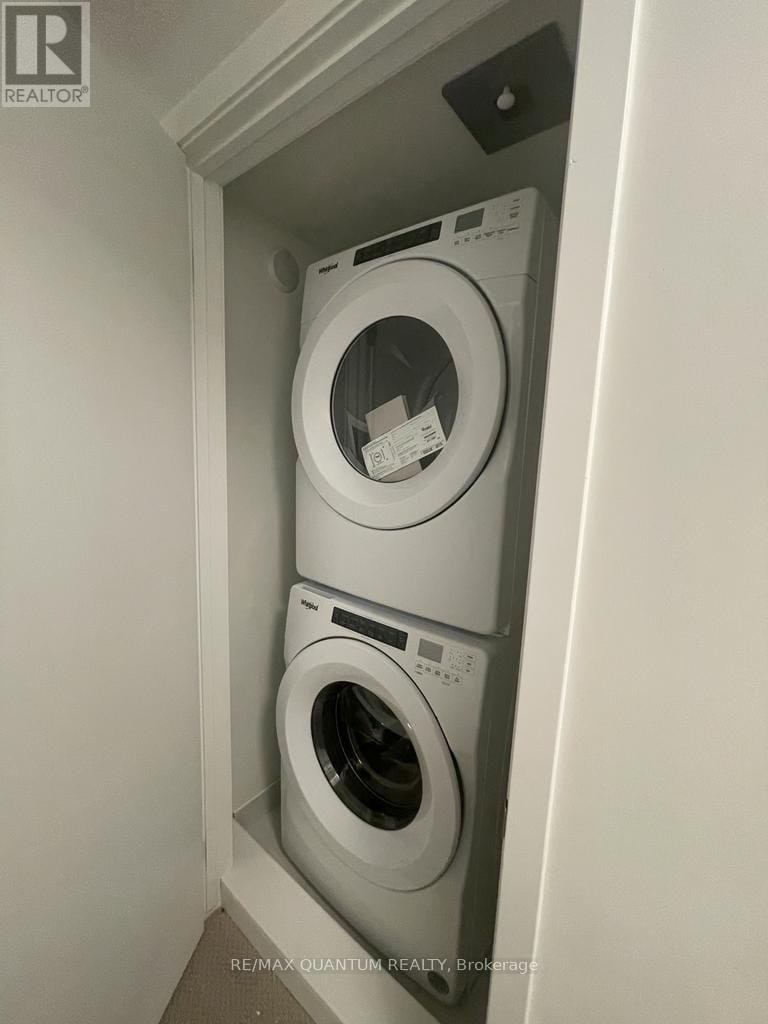32-21 Honeycrisp Crescent, Vaughan, ON, L4K 0N6 - 13