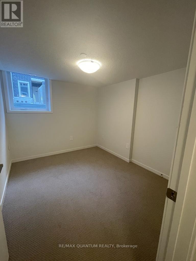 32-21 Honeycrisp Crescent, Vaughan, ON, L4K 0N6 - 11