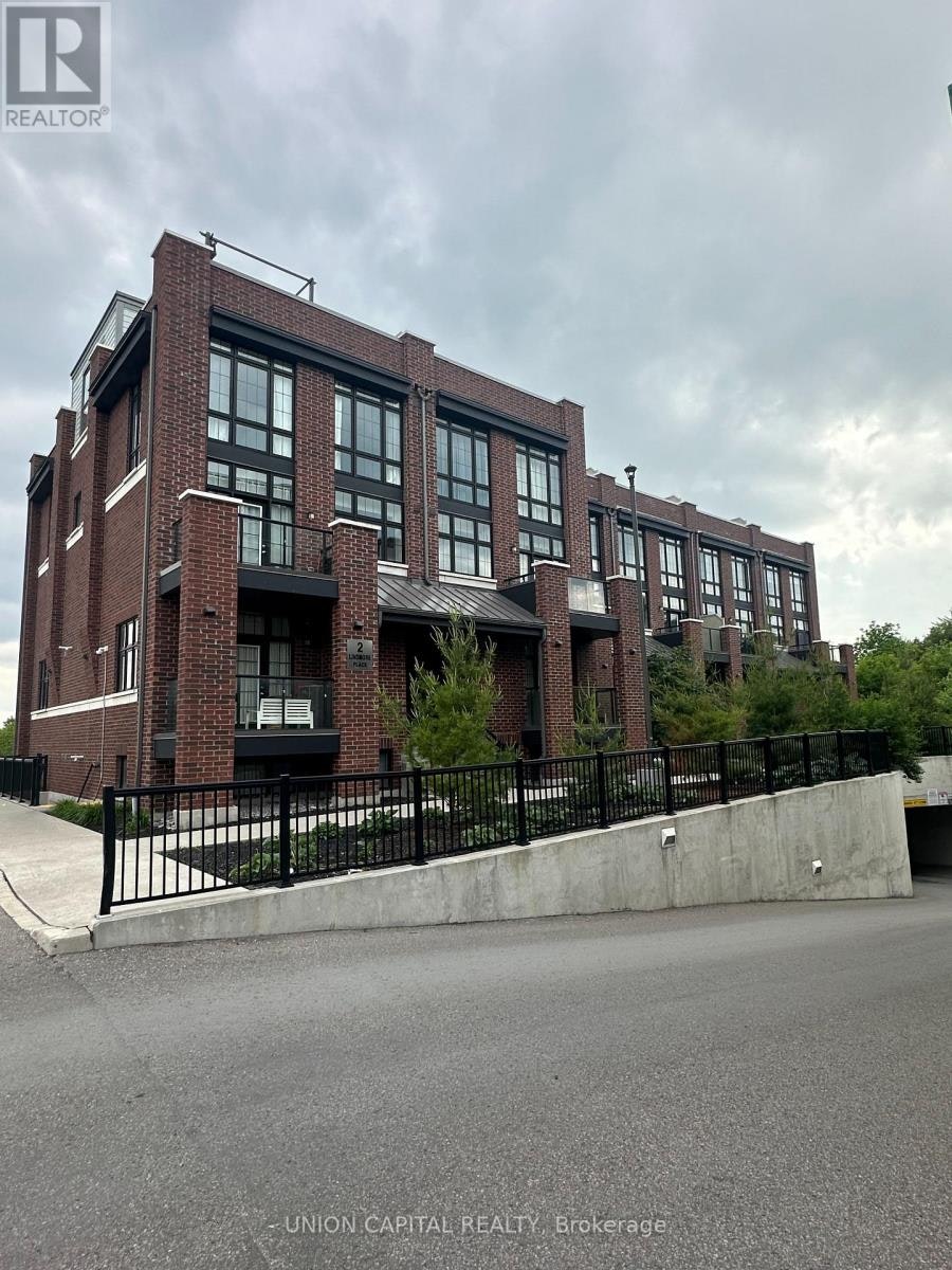 306-2 Linsmore Place, Whitchurch-Stouffville, ON, L4A 4T4