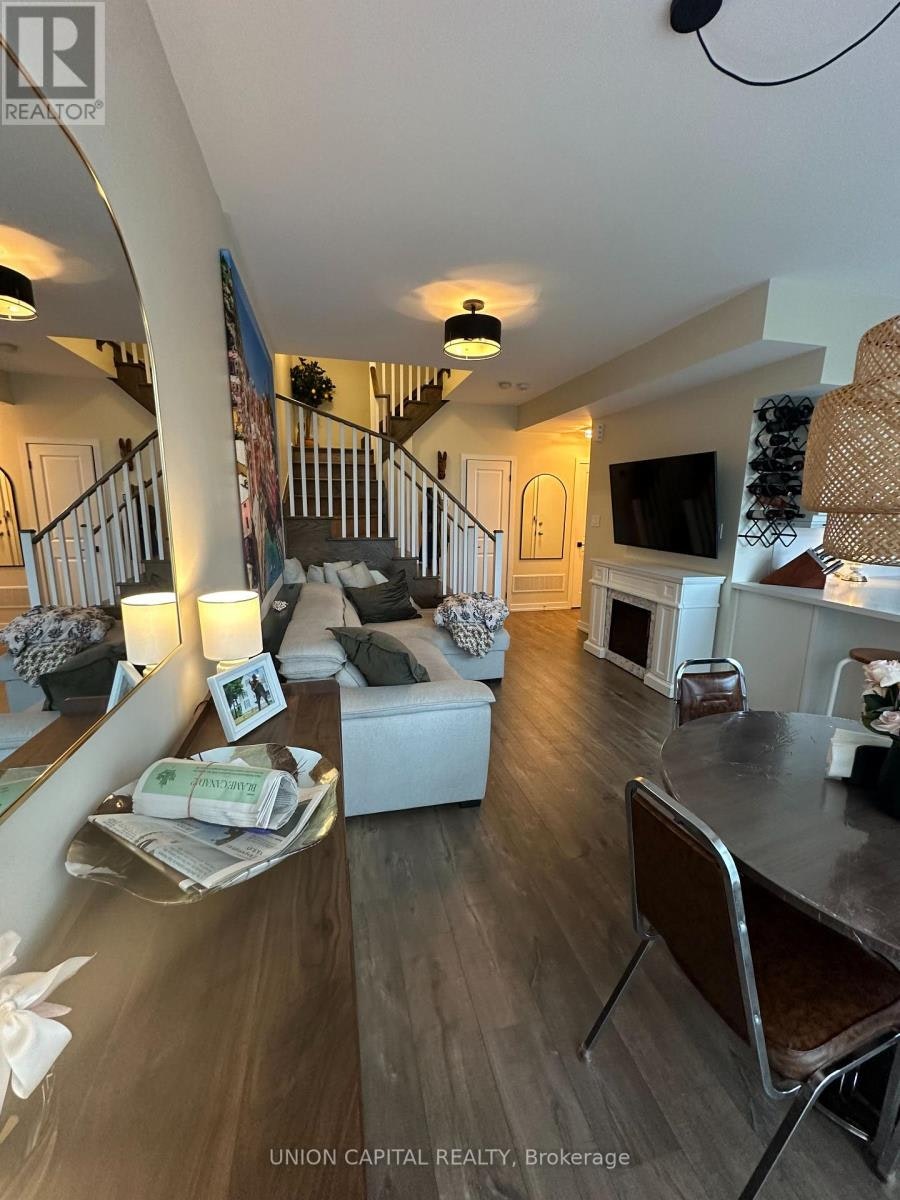 306-2 Linsmore Place, Whitchurch-Stouffville, ON, L4A 4T4 - 10