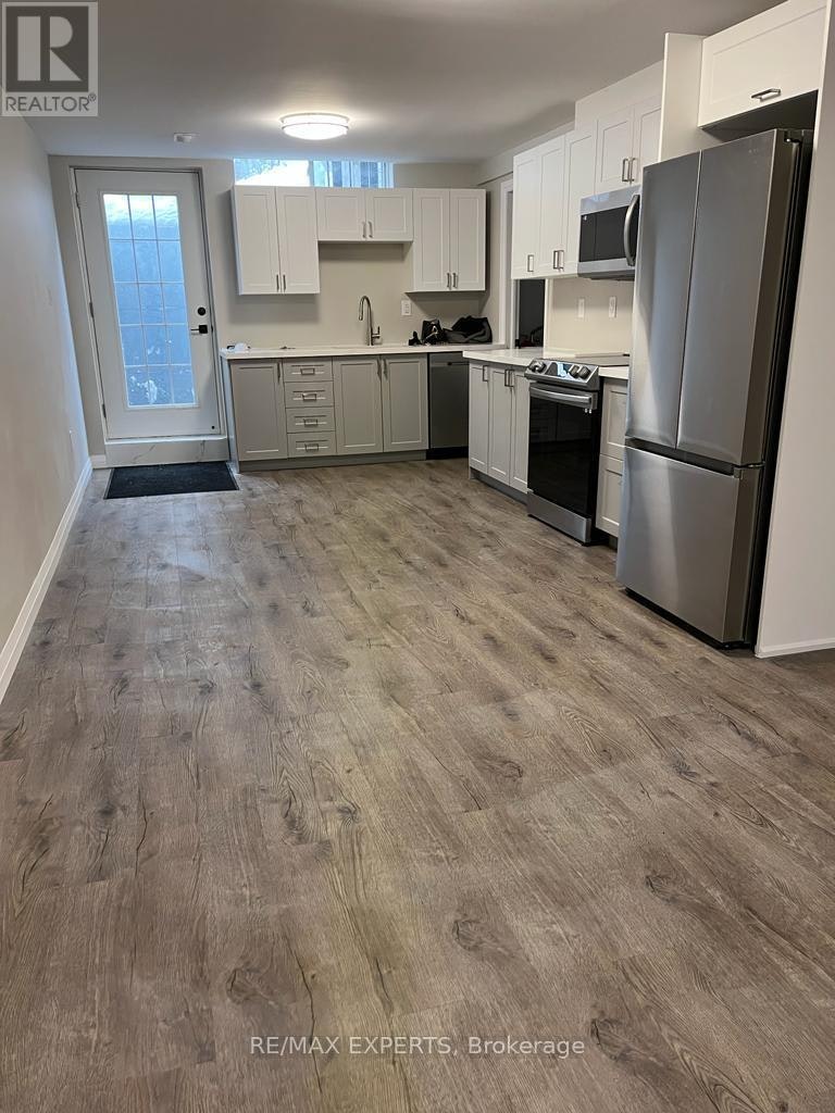 BSMT-70 Marsellus Drive, Barrie, ON, L4N 8R7