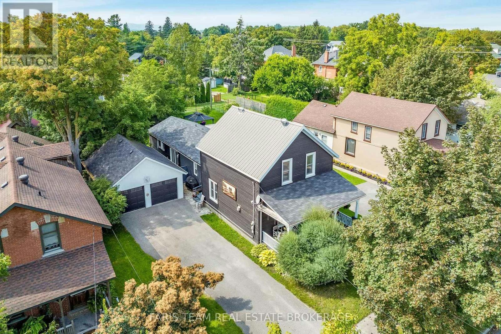 108 Beech Street, Collingwood, ON, L9Y 2T3