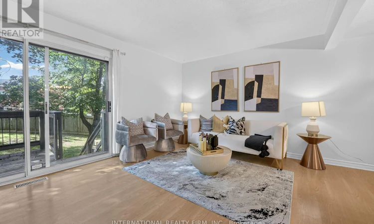 15-6855 Glen Erin Drive