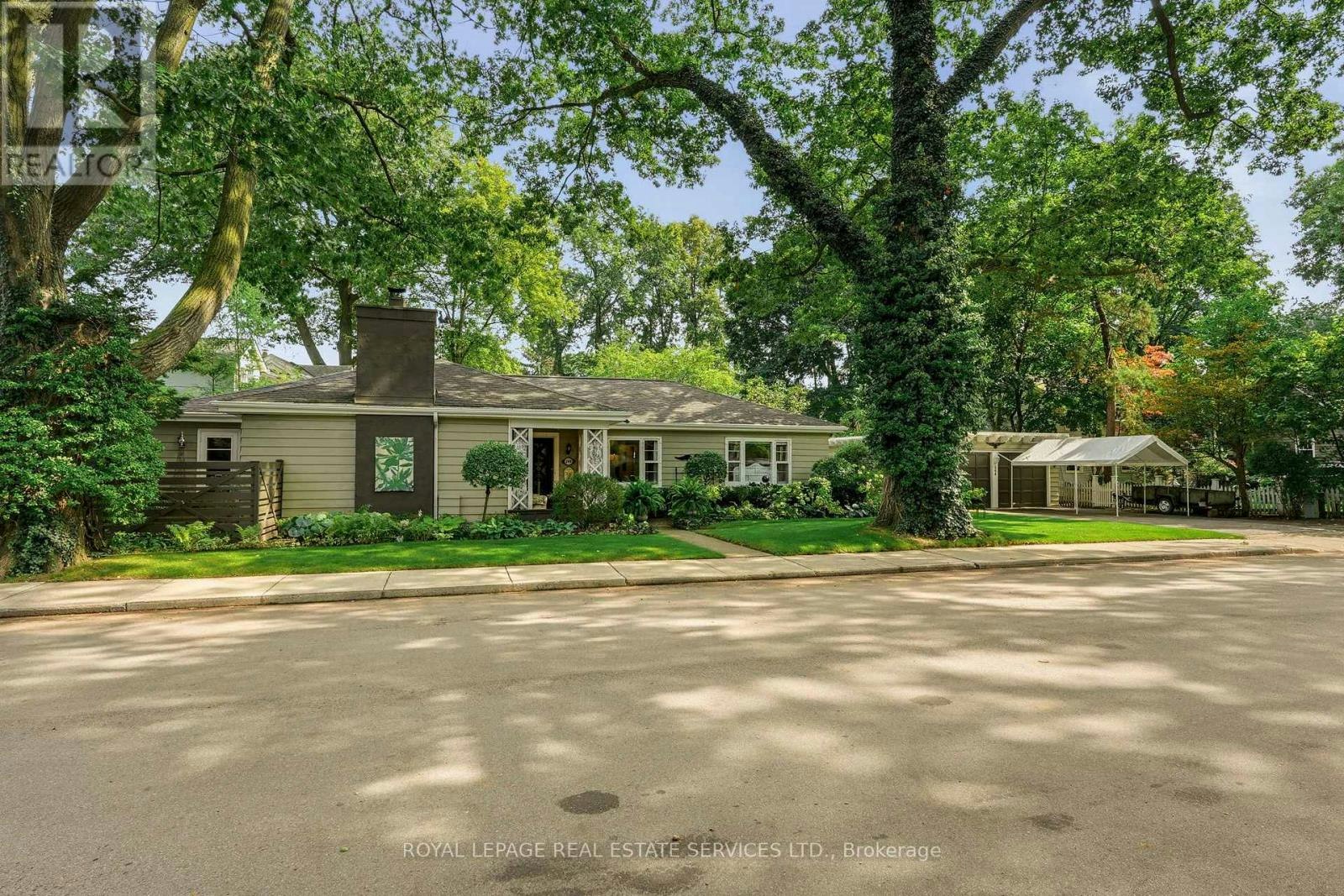 344 Maple Avenue, Oakville, ON, L6J 2H7