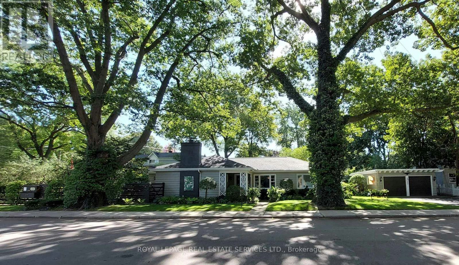 344 Maple Avenue, Oakville, ON, L6J 2H7