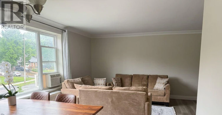 5-92 Trethewey Drive, Toronto, ON, M6M 4B4 - 4