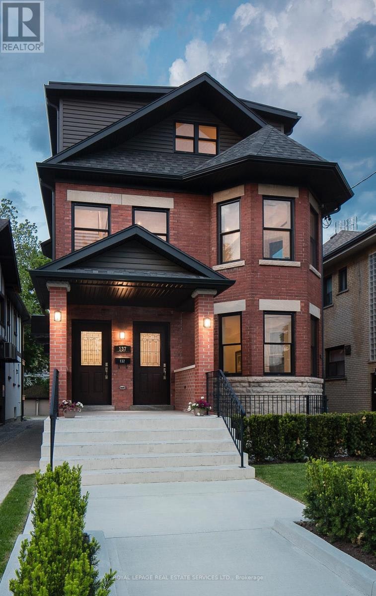 137 High Park Avenue, Toronto, ON, M6P 2S3