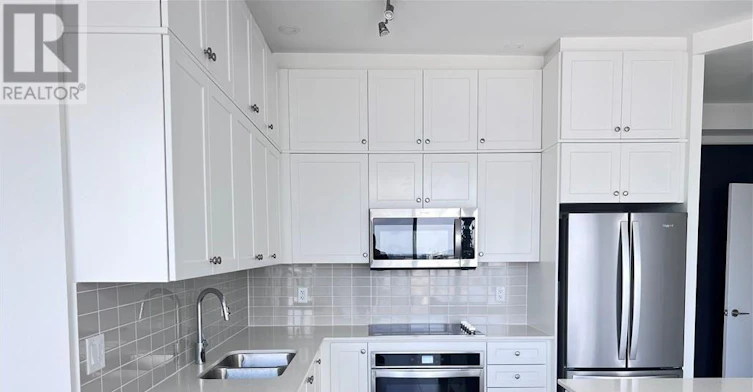 55 Duke Street, Kitchener, ON, N2H 0C9 - 3