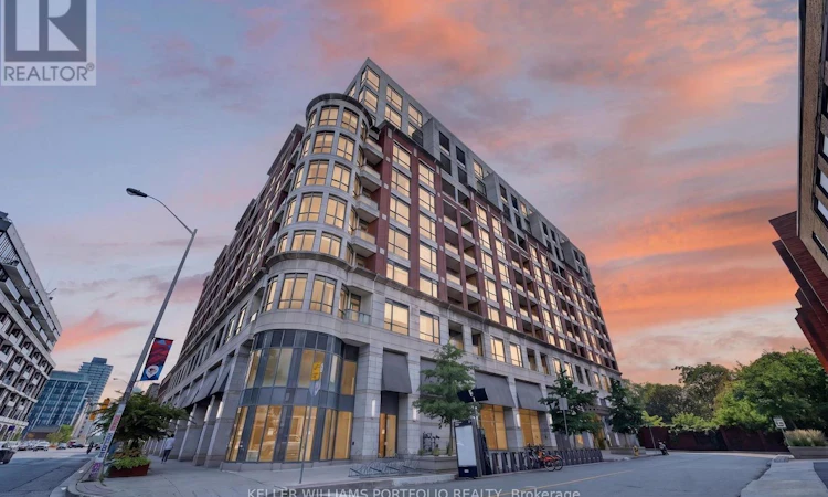 802-23 Glebe Road W