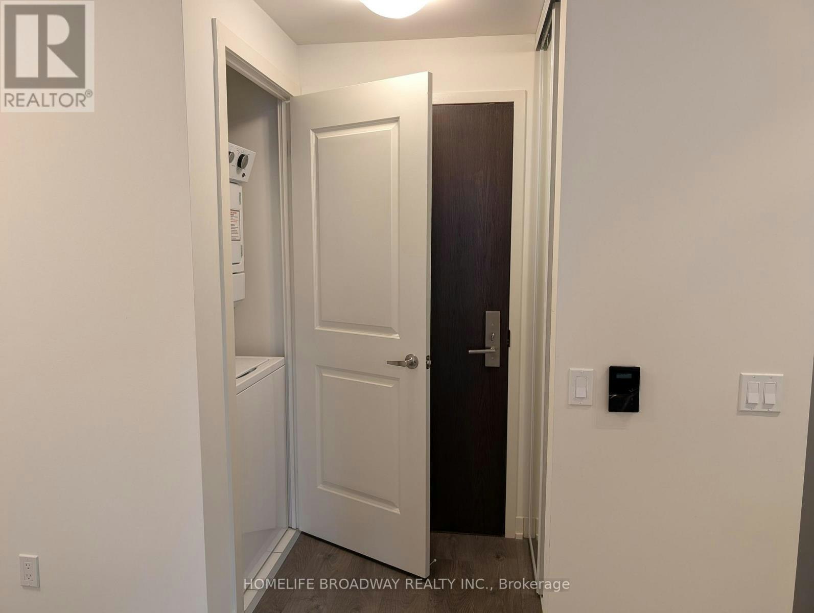 2110-4955 Yonge Street, Toronto, ON, M2N 0L8 - 7