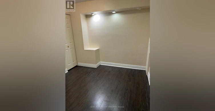 35 Luverne Avenue, Toronto, ON, M3H 1R7 - 21
