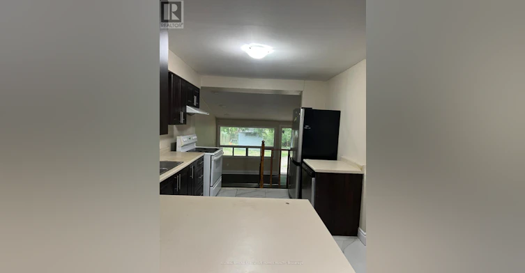 35 Luverne Avenue, Toronto, ON, M3H 1R7 - 5