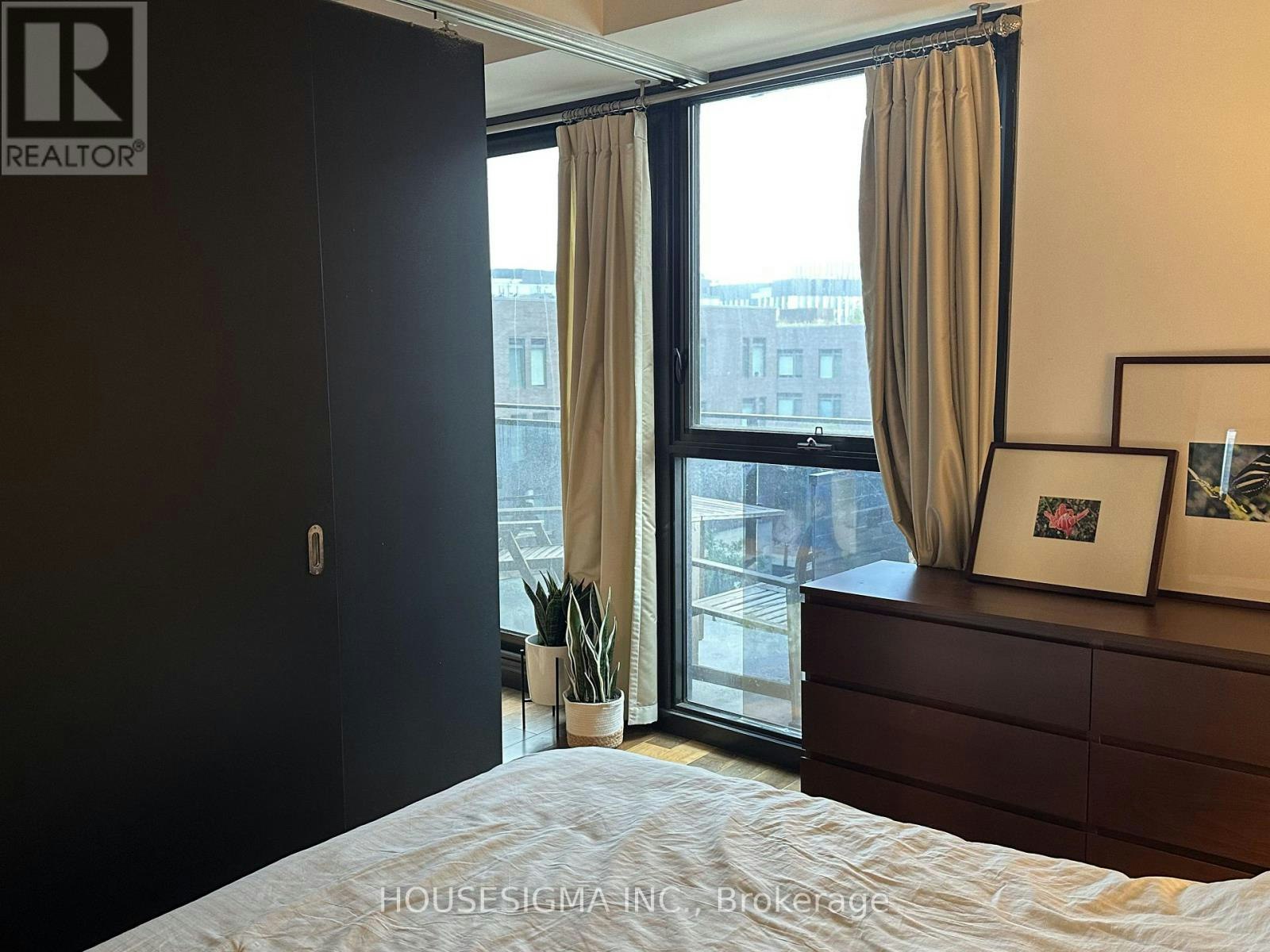415-51 Trolley Crescent, Toronto, ON, M5A 0E9 - 18