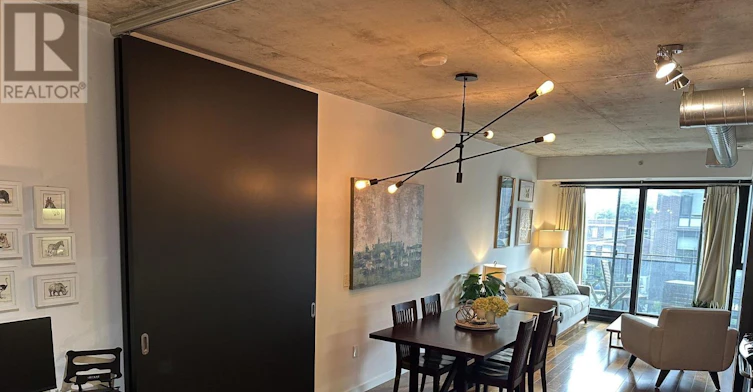 415-51 Trolley Crescent, Toronto, ON, M5A 0E9 - 2