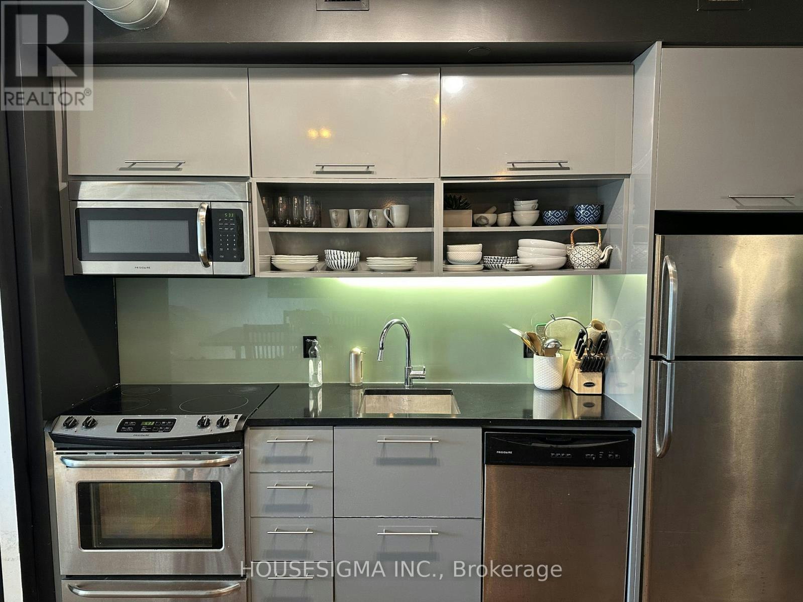 415-51 Trolley Crescent, Toronto, ON, M5A 0E9 - 11