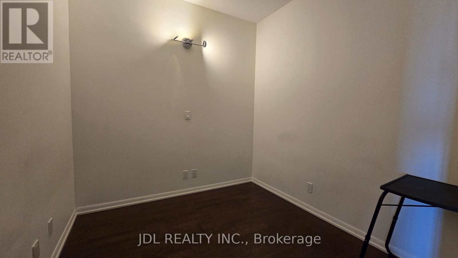 4702-832 Bay Street, Toronto, ON, M5S 1Z6 - 6