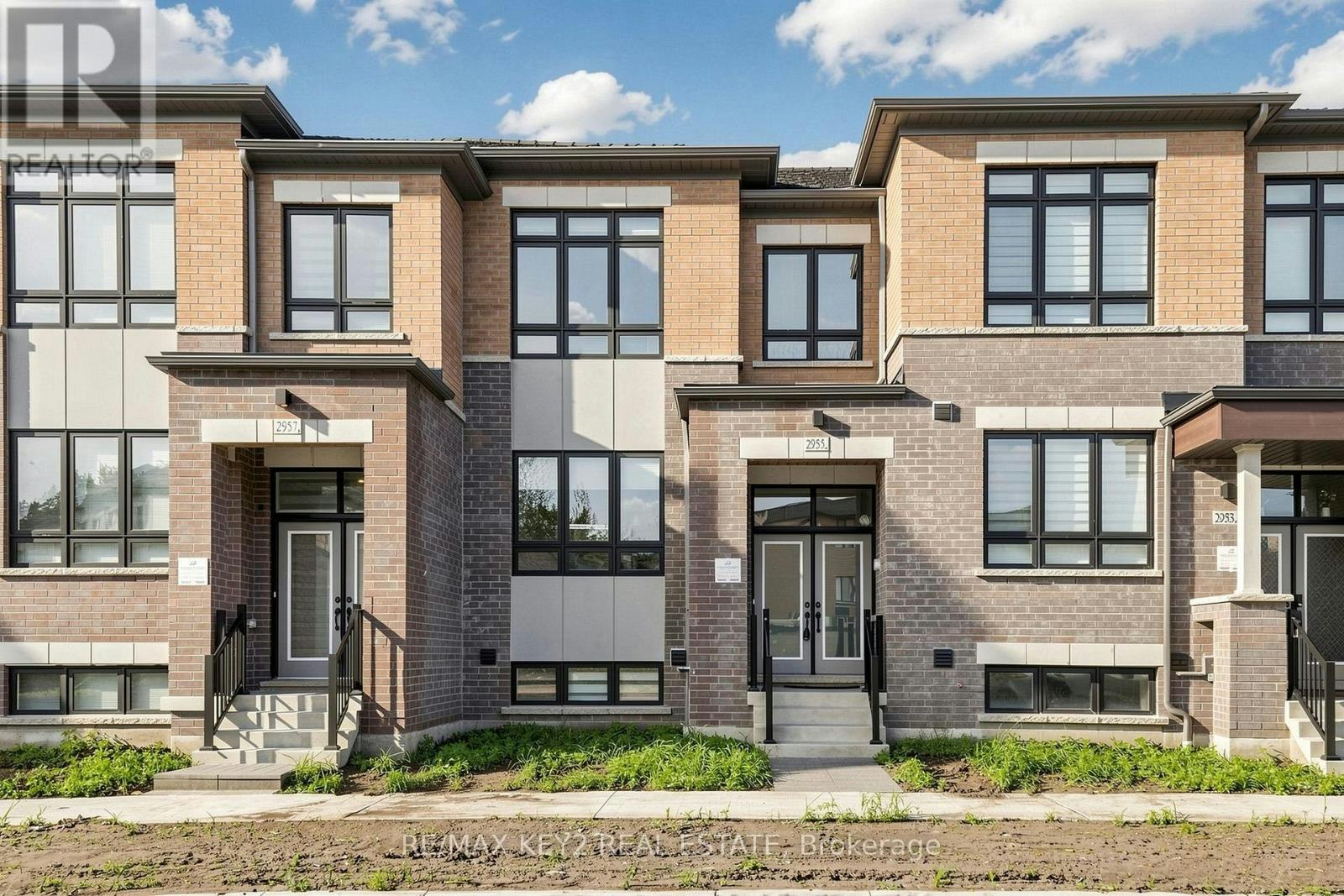 2955 Starlight Drive, Pickering, ON, L1X 0S1