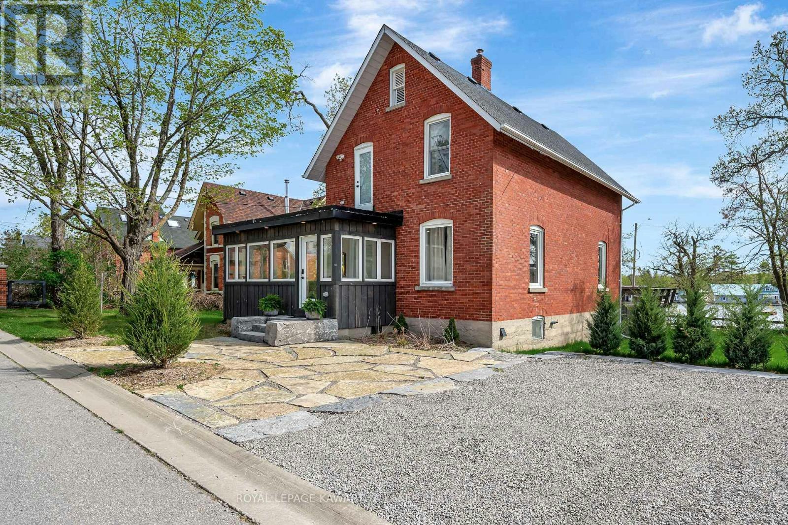 45 Oak Street, Kawartha Lakes, ON, K0M 1N0