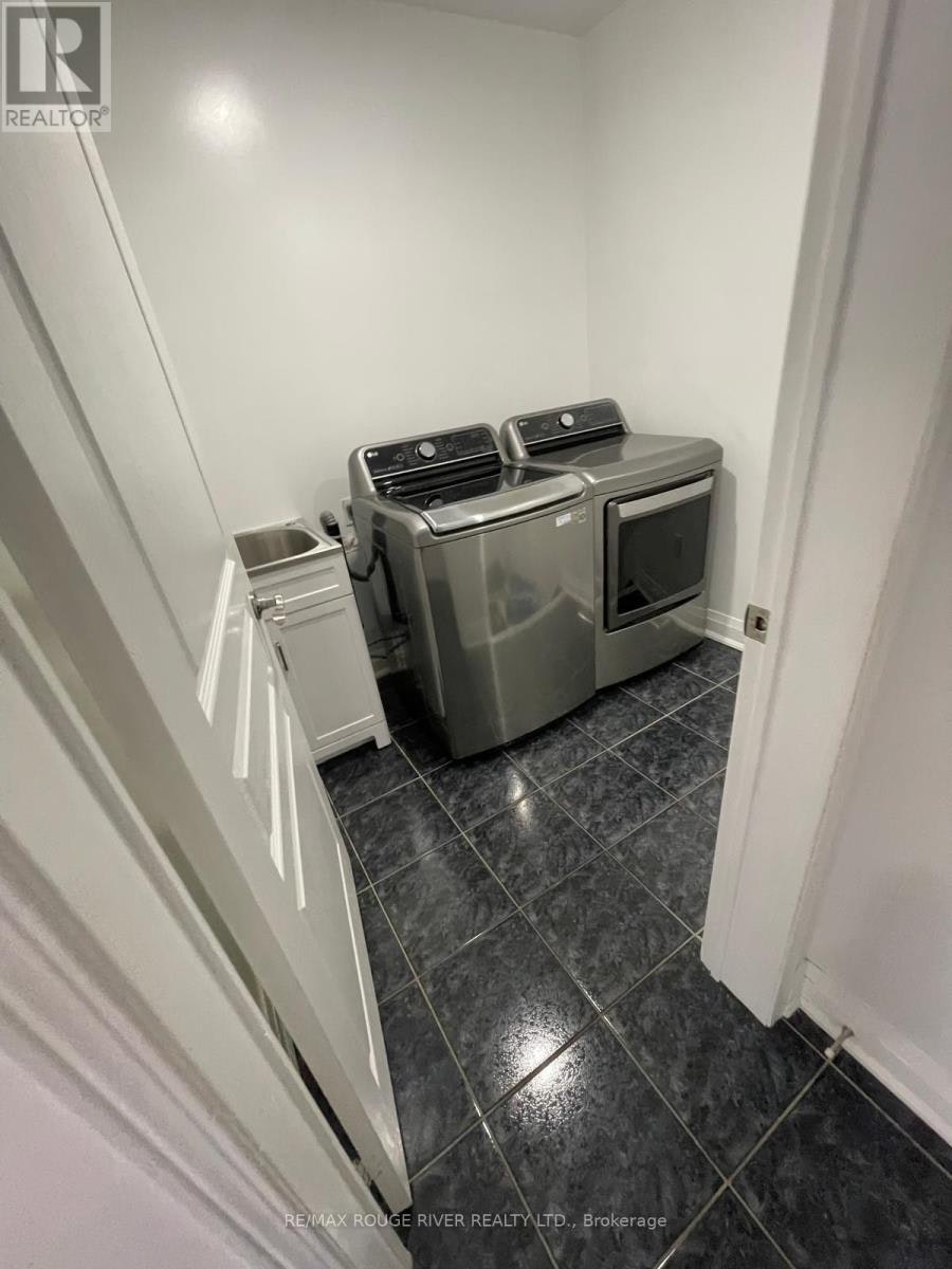 1796 Castlemore Avenue, Markham, ON, L6E 2E5 - 9