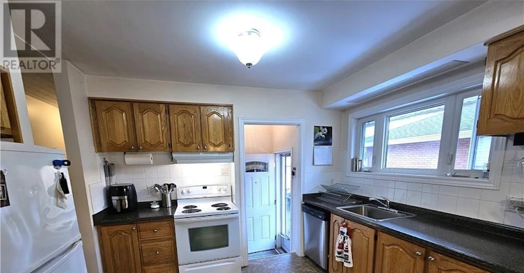 2150 Lemay Crescent, Ottawa, ON, K1G 2X4 - 13