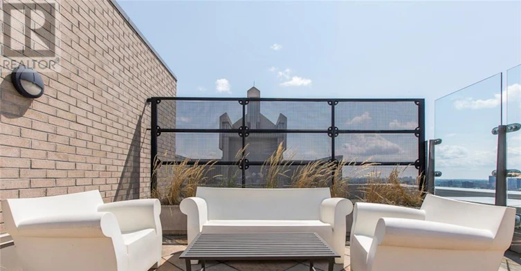 908-245 Kent Street, Ottawa, ON, K2P 0A5 - 16