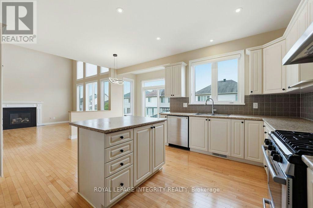 195 Keyrock Drive, Ottawa, ON, K2T 0A9 - 29