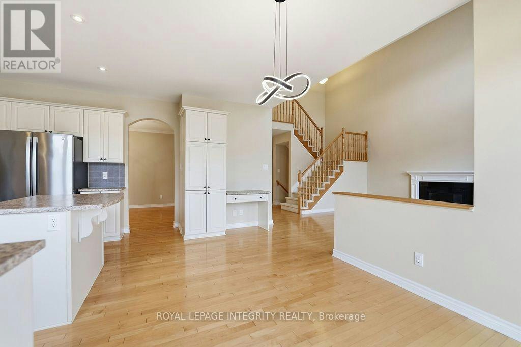195 Keyrock Drive, Ottawa, ON, K2T 0A9 - 25