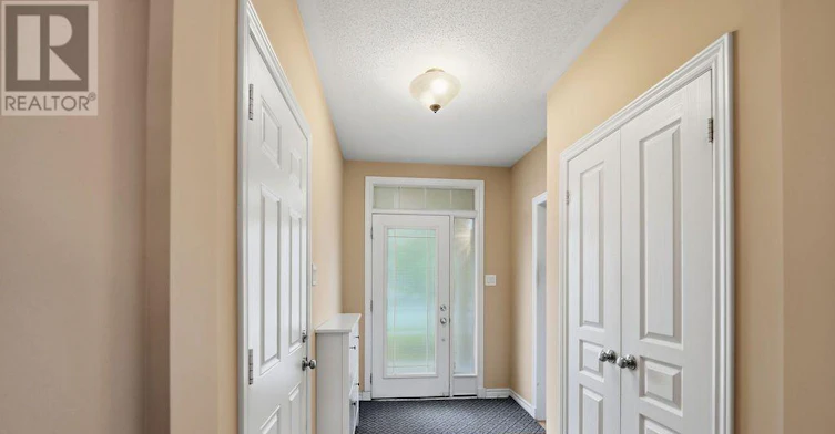 195 Keyrock Drive, Ottawa, ON, K2T 0A9 - 10