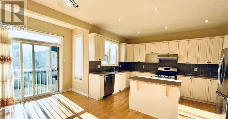 195 Keyrock Drive, Ottawa, ON, K2T 0A9 - 6
