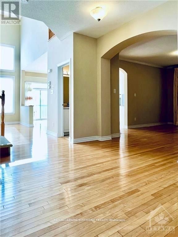 195 Keyrock Drive, Ottawa, ON, K2T 0A9 - 10