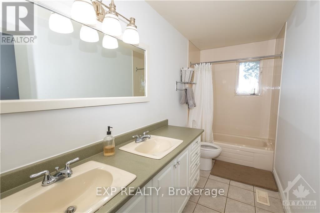 5849 Third Line Road, Ottawa, ON, K0A 2T0 - 25