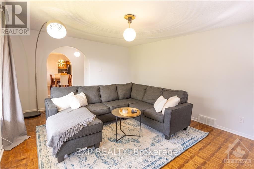 5849 Third Line Road, Ottawa, ON, K0A 2T0 - 5