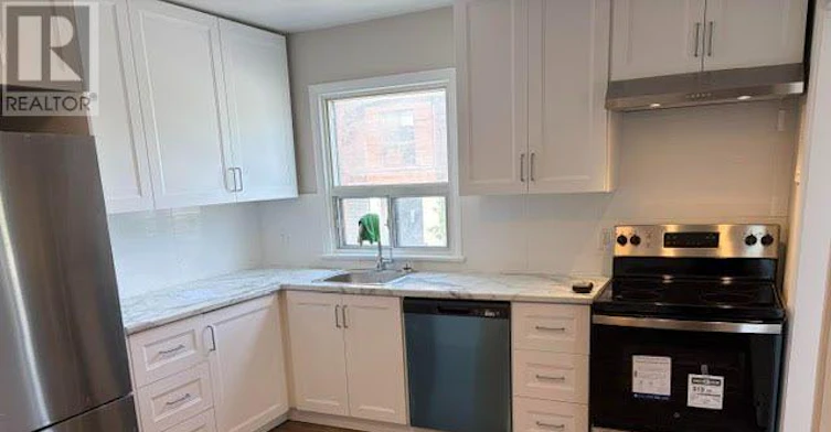 1-254 Kerr Street, Oakville, ON, L6K 3B2 - 3