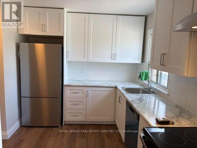 1-254 Kerr Street, Oakville, ON, L6K 3B2 - 5