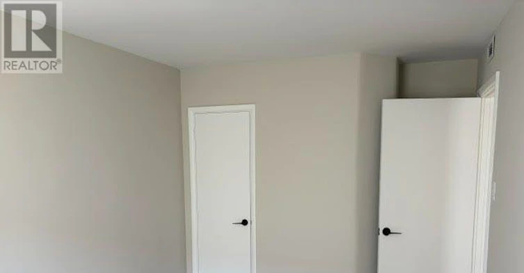 1-254 Kerr Street, Oakville, ON, L6K 3B2 - 12