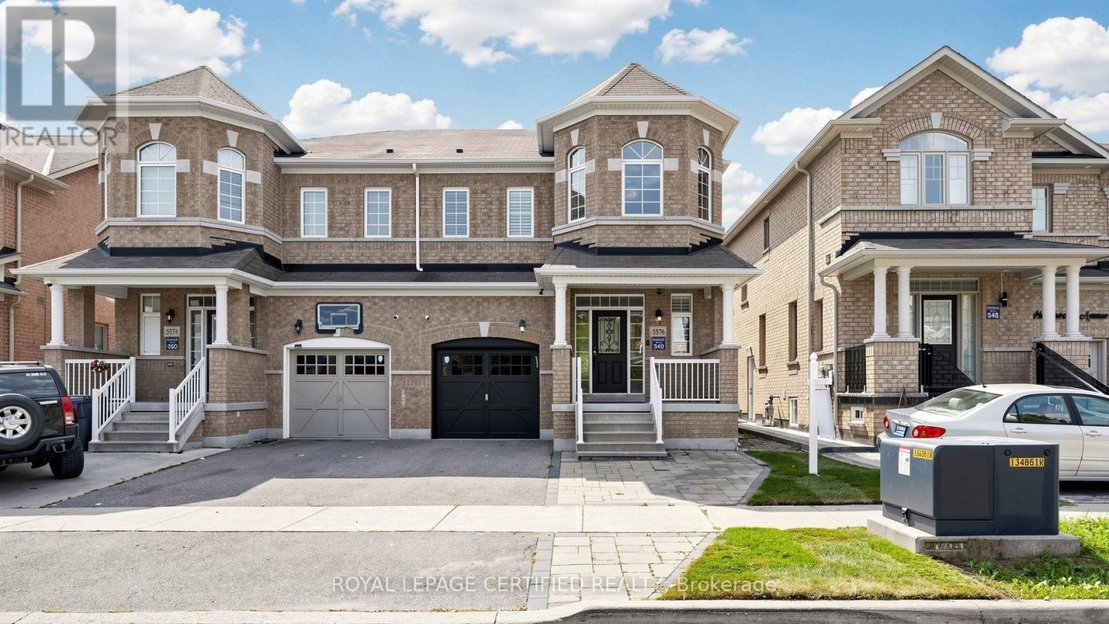 5576 Meadowcrest Avenue, Mississauga, ON, L5M 0V1