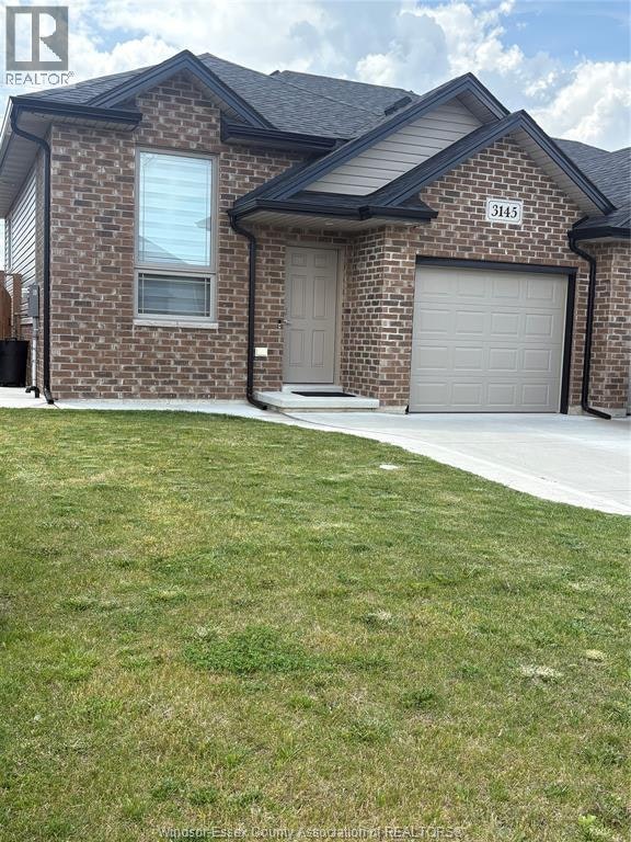 3145 Viola Crescent, Windsor, ON, N8N 0A1 - 2