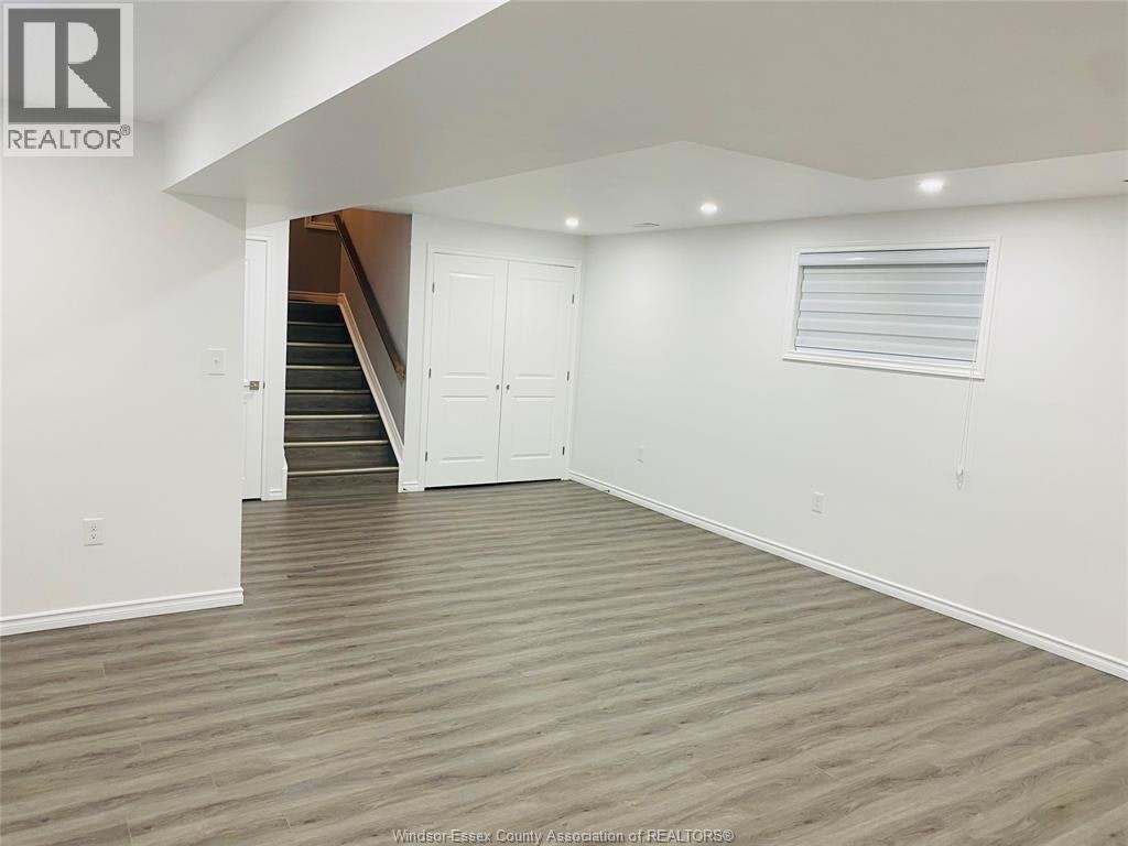 3145 Viola Crescent, Windsor, ON, N8N 0A1 - 26