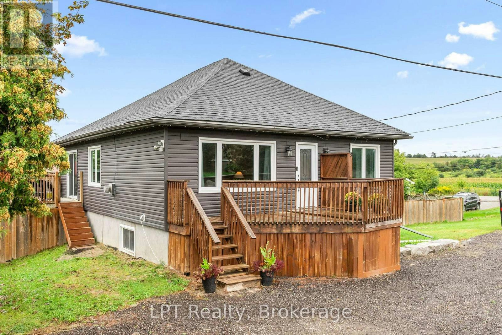 9 Lakeview Avenue, Scugog, ON, L0B 1E0