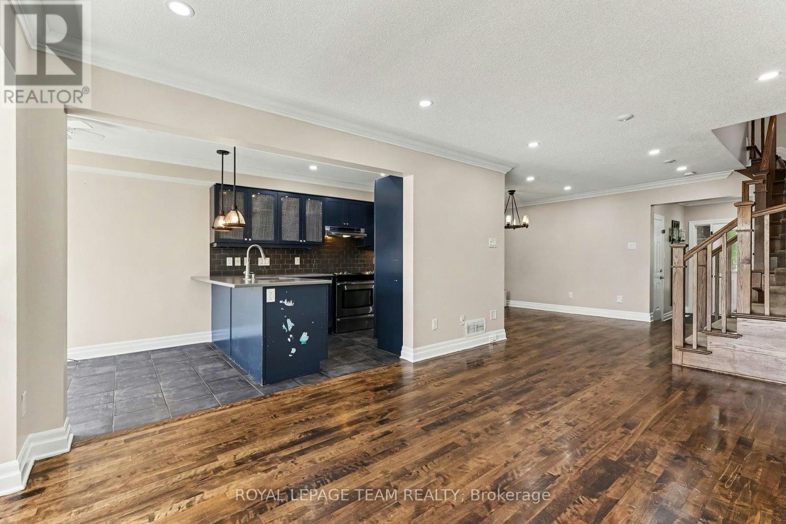 406 Heathrow Private, Ottawa, ON, K2S 0M9 - 5
