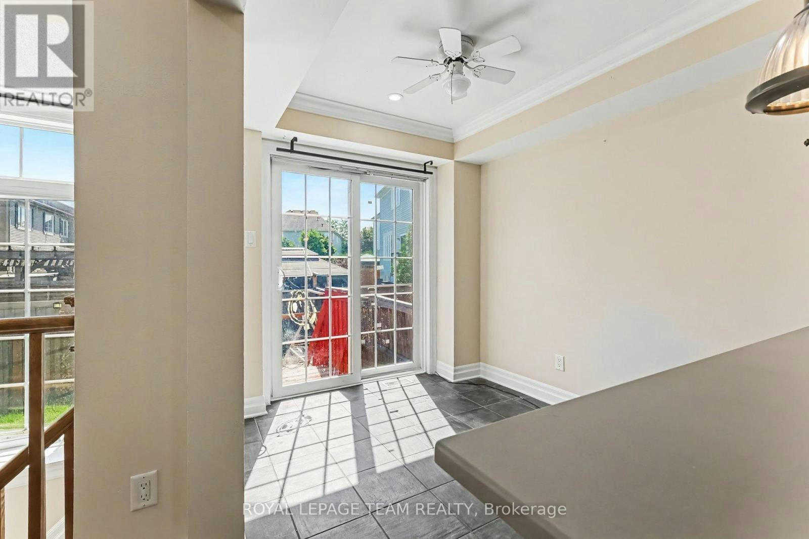 406 Heathrow Private, Ottawa, ON, K2S 0M9 - 7